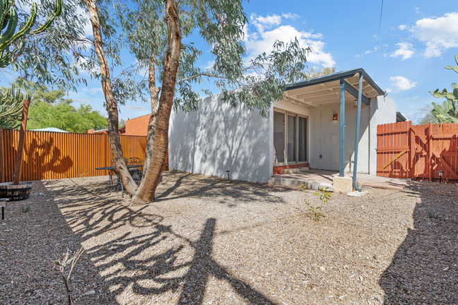 Outside the front patio - Fully Furnished Home Close to Campus All Utilities Included