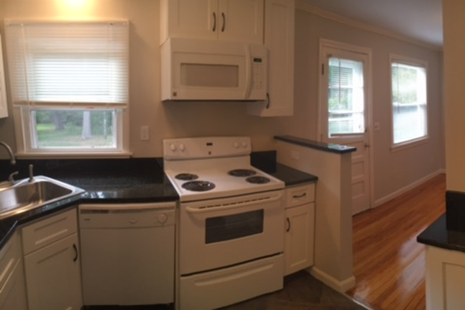 Kitchen - Avail 7/1/26 Hobart Lane, renovated 4 bedroom townhomes, 1.5 baths, laundry, off street parking