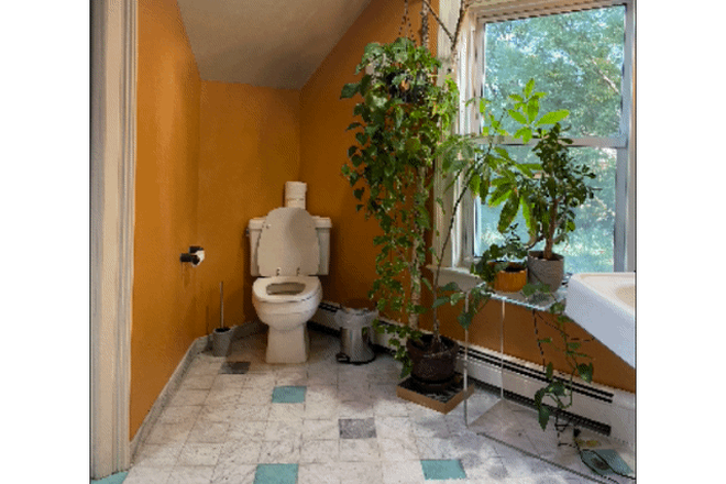 Br - Terrific 2 Floor One Bedroom Near Hope St and Blackstone Blvd. Apartments
