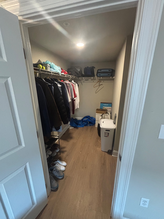 Closet - Avalon at Gallery Place