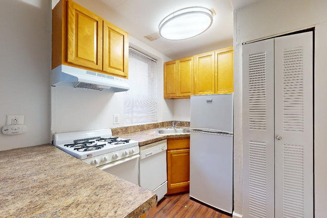 Kitchen - Raleigh Apartments- 1 Bedrooms Available!