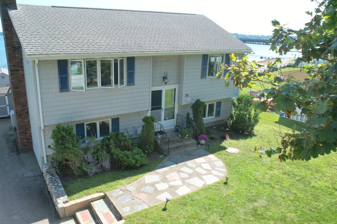 Street View - 26 Riptide Road Narragansett, RI