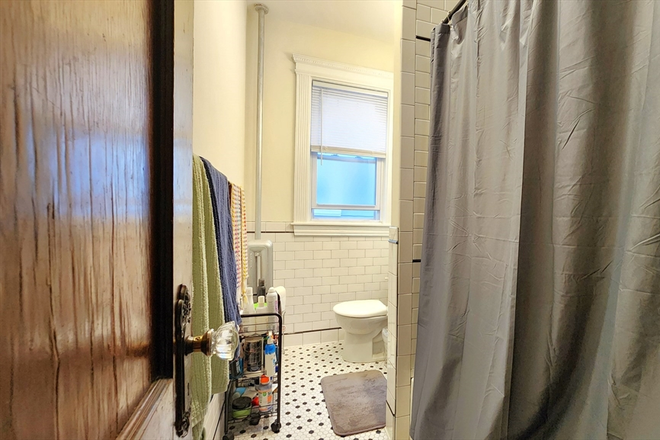 apartment - harvard/MIT/3 bedroom