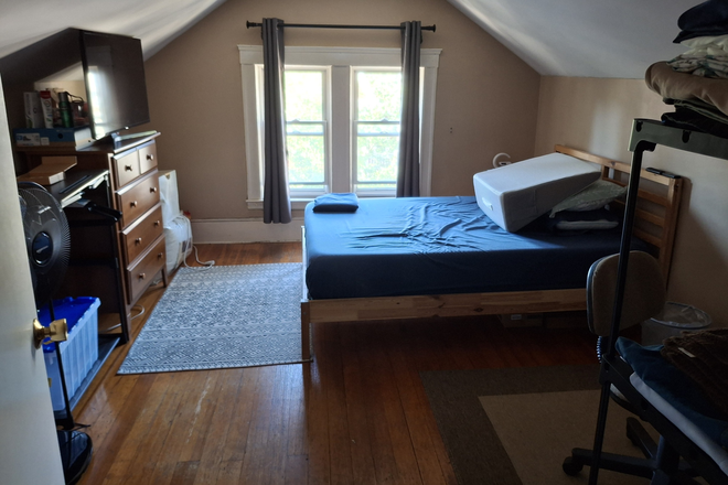 Bedroom we're looking to fill taken from the doorframe. - Looking for 1 housemate for house very near Medford/Somerville campus