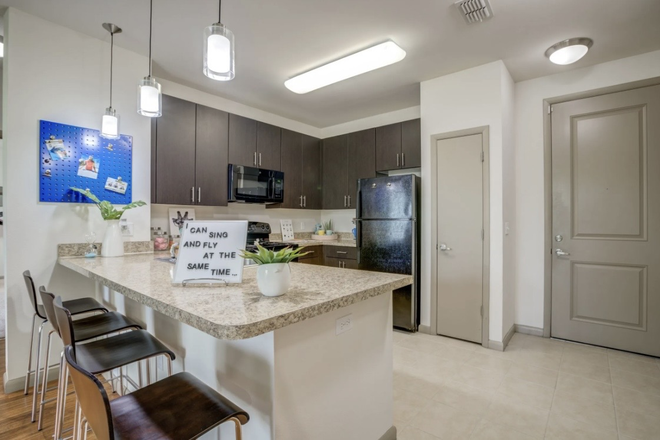 Kitchen - Lark Apartments