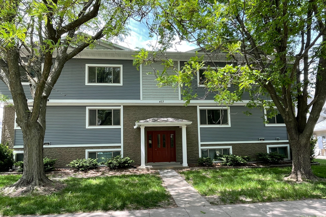 Exterior - One-Bedrooms A Block From Downtown Apartments