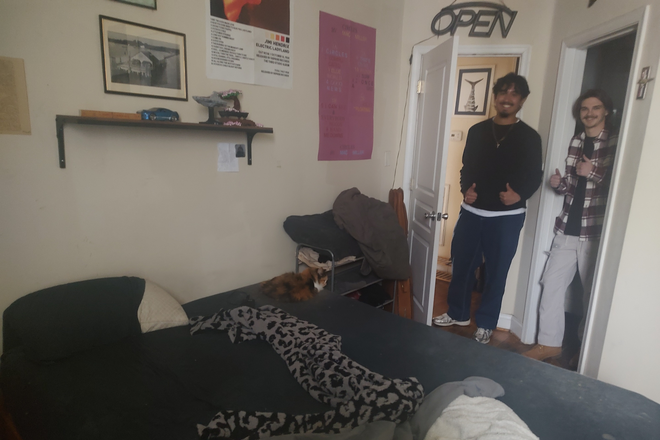 bedroom #1 - 817 N Harrison Street Apartments