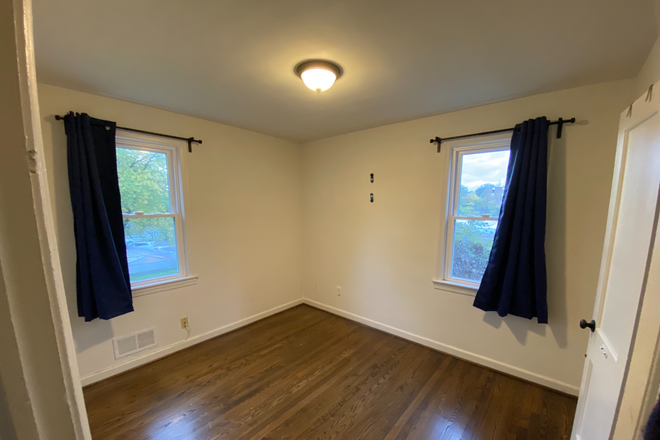 Upstairs bedroom - Available in August 2025- recently renovated house walking distance to a UMD bus stop/ metro