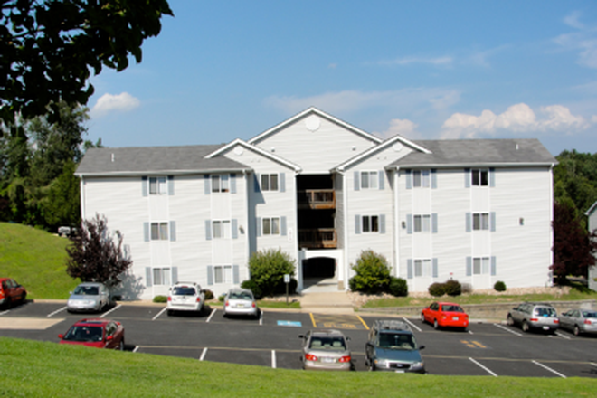 One Bed Student Apartments For Rent Near James Madison University Off Campus Housing James Madison University