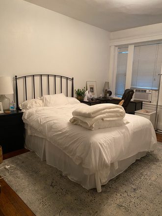 Bedroom - Room in lovely 2bed/1bath Apartments