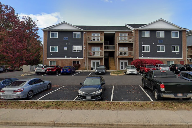 Outside Street View of building (Apt. K faces away from the street) - Apartments close to campus, near bus stops going both ways