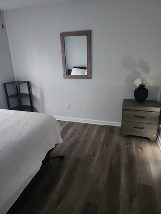 Bedroom - House close to KSU