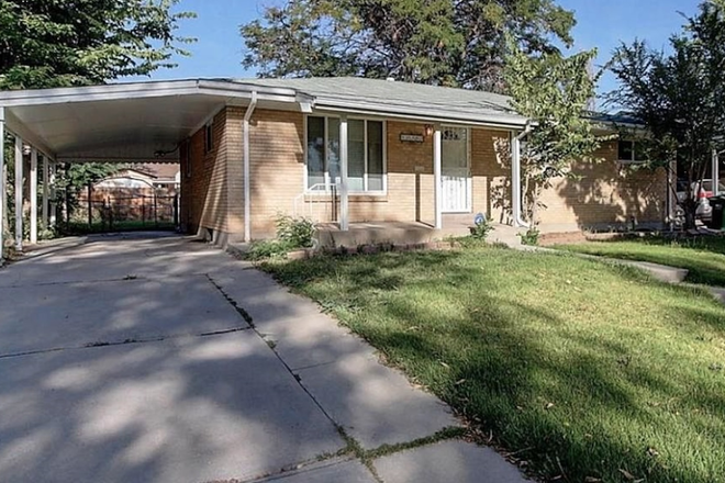 Outside Street View - Room for Rent - Female Only