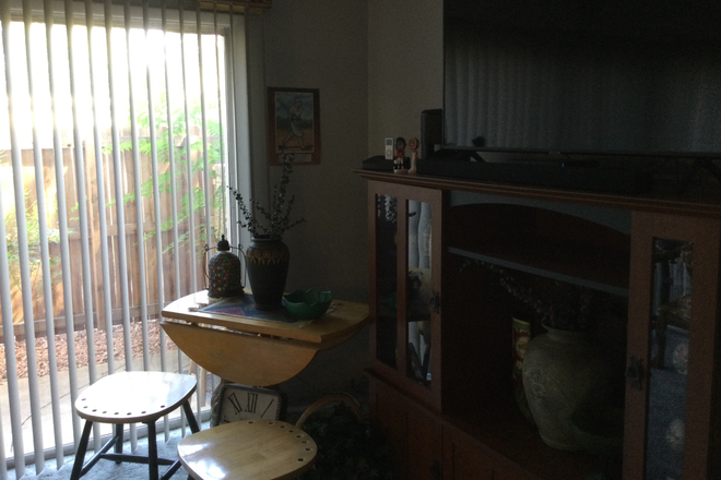Photo - Nearby Condo, flexible terms - 9-month academic year lease, furnished