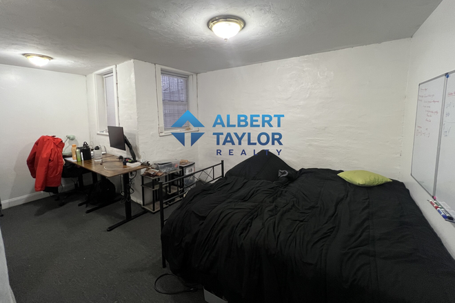 Bedroom #2 - 3 Bedroom Duplex with Easy Commute to Campus!!