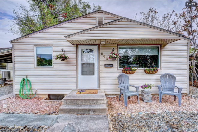 Street View - 3-bedroom house, just north of Campus. Off-street parking.