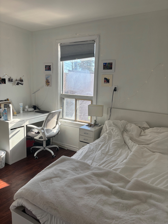 Bedroom - 1 bedroom in furnished apartment in Kensington neighborhood.