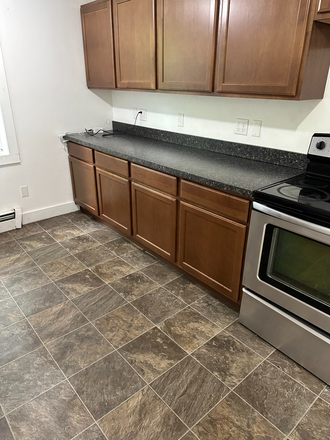 Kitchen - 31 Shumway Street 1st Floor Apartments