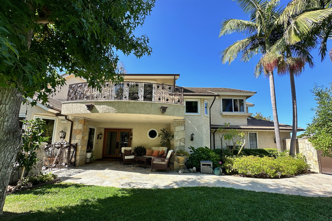 House - Turtle Rock Private Room with bathroom House