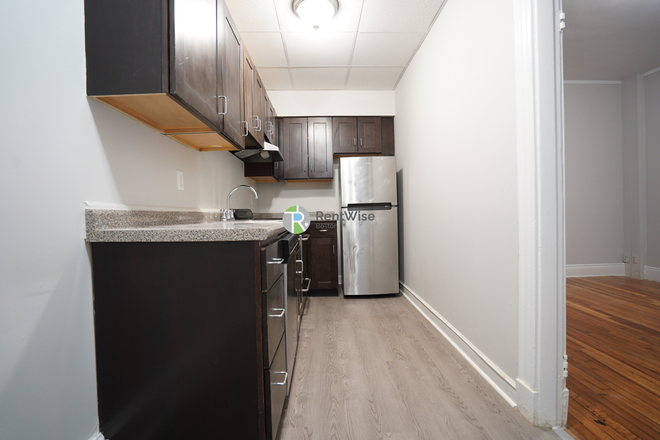1 - JAN 2026-Fantastic Allston 1 bed, H/HW inc. Cat/Student OK. NO FEE Apartments