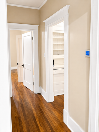 Hallway connecting bedrooms and bathroom - The Scholars Retreat House