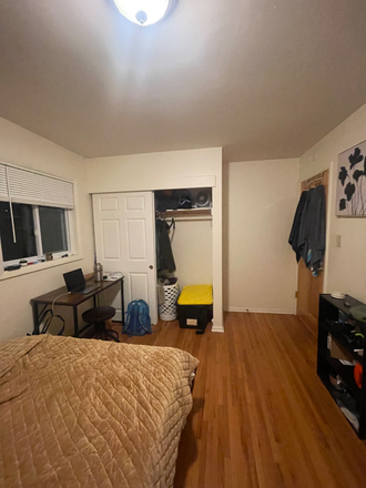 Bedroom - House close to campus! Need someone to move in ASAP.  Bedroom is now cleared.