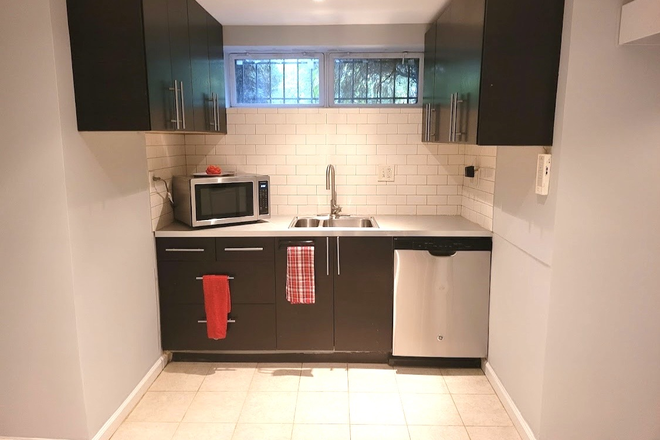 Photo - In The Mid Of It All Duplex