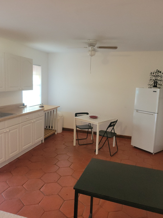 Dinning area - Furnished Studio House