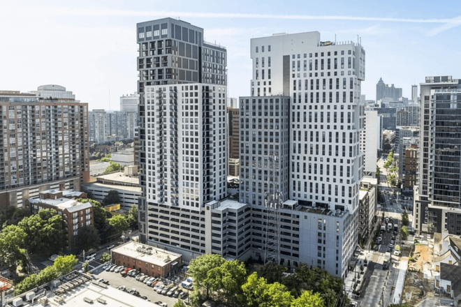 Building - Kinetic Student Apartments