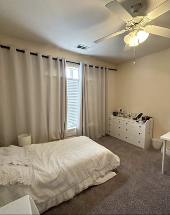 Bedroom - Decatur 2B2B Apartments