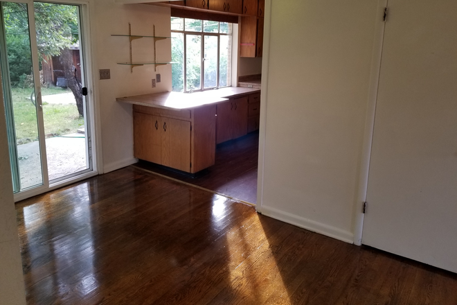 Dining Room - 6 Bedroom Home Available