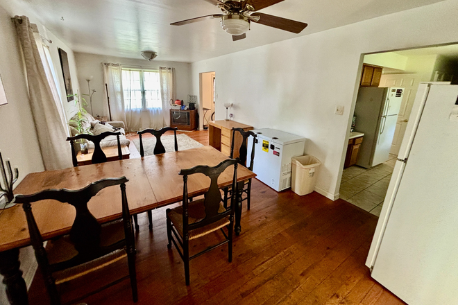 Dining Room Common Area - ROOMS FOR RENT IN SHARED HOUSE