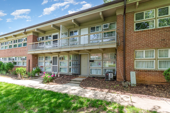 Exterior - Updated 1 Bed 1 Bath Smart Apartment