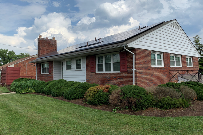 Outside front - 1901 Chapman Road - House to share (4BR/2BA)