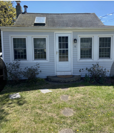 Front - Craig St Beach Cottage