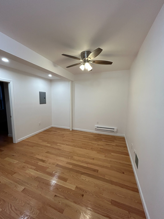 Living room - 2 Bed Available 9/1/26! *CONTACT NOAH 603-470-8181 Apartments