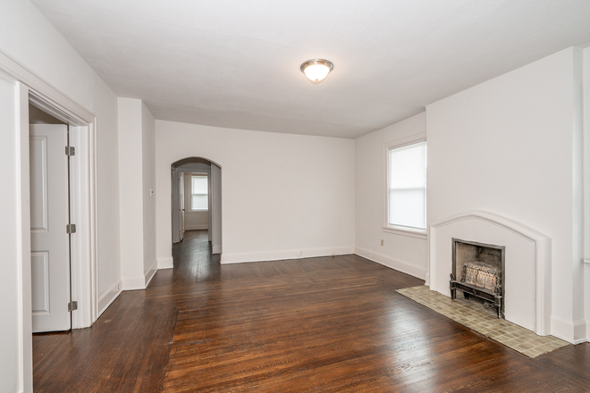 Living Space - 2729, 2731 Eden Duplex