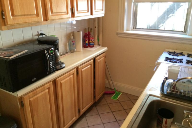 Call NOW for showings! 617-236-8600 - BOYLSTON ST - TRUE 2BR IN SYMPHONY AREA FOR *6/1/2025* W/ LNDRY IN BLDNG, H&HW INC, EQUAL BDRMS!