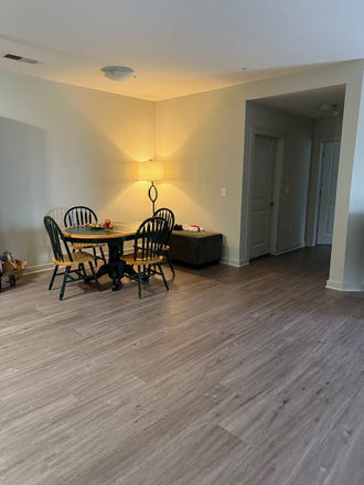 Open Dining/Common Area - Olympus Midtown Apartments