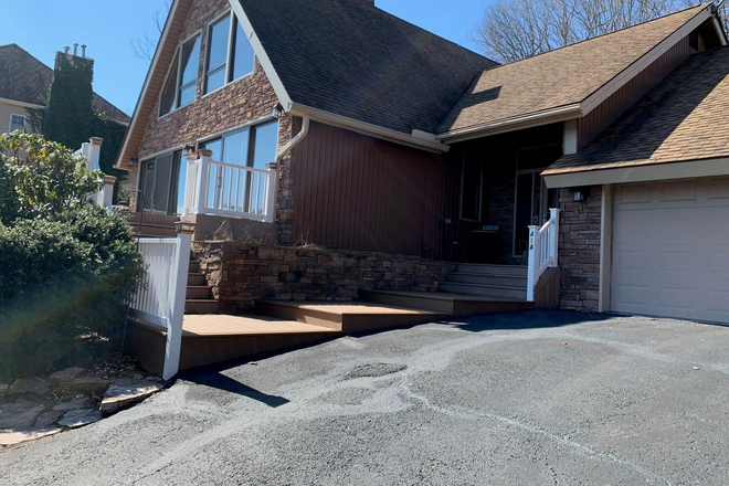  - 4 Bedroom 2.5 Bath House with 2 car garage