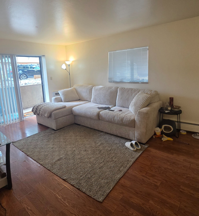 Shared living room. - Marine Apartments