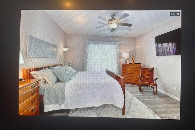 First Floor Bedroom - 5275 Salzman Street, Convenient to W&M, and all of New Town in desired Shirley Park Duplex