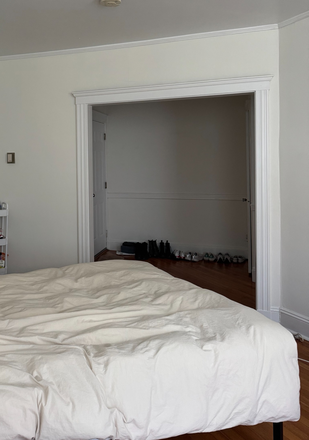 entrance - Bright & Spacious Studio in a Wonderful Location Apartments