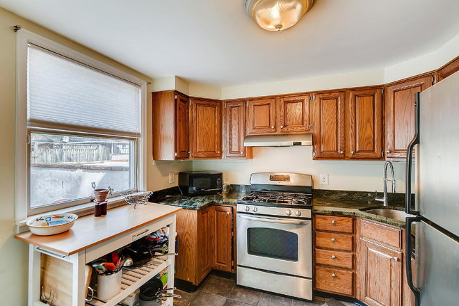 Kitchen - 2 Private Bedroom/Bathroom Units in 3 BR/BA for $850; Upper Fells Townhome