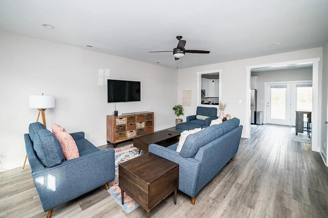 Entrance View into Main Floor - Sunburst Villa Townhome,  10 minutes to LU Campus