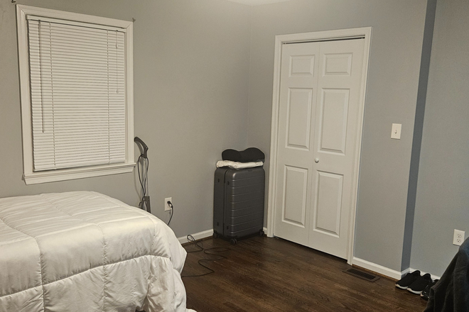 Bedroom - Fully Furnished Room w/ Private Bathroom Near UMD – Available Jan 26 (Feb Rent Starts) House