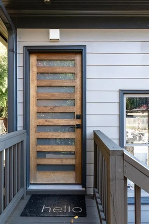 Entrance - Atlanta East Lake Carriage House - Furnished w/ Utilities included!