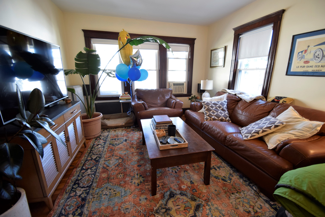 X - OAK SQUARE BRIGHTON - 2 BED PLUS OFFICE - PORCH - PARKING Apartments