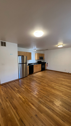 kitchen - 3B/2B 515 Maplewood #2 Chicago IL 60612
