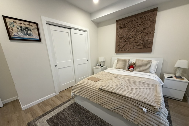bedroom - New construction 1 bed + den with AC and in unit laundry - NO FEE! Apartments